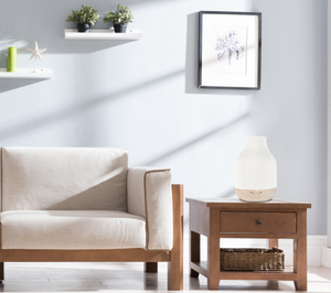 Difuzer „Harmony“ Blossom Aromatherapy – keramički difuzer sa hrastovim drvetom i toplim svetlom