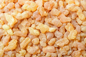 Blossom aromaterapija – eterično ulje tamjan (Boswellia Carterii / Frankincense essential oil), smolasta aroma za mir, meditaciju i opuštanje.