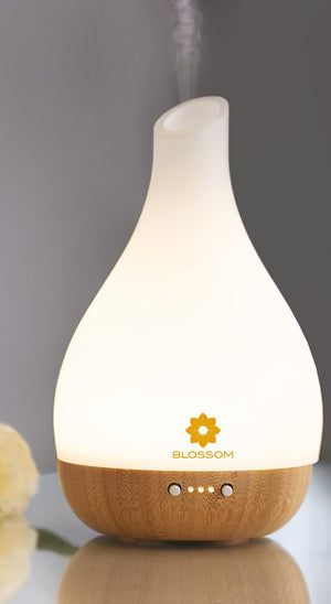 Difuzer FLAME – ručno duvano staklo i bambus sa efektom upaljene sveće